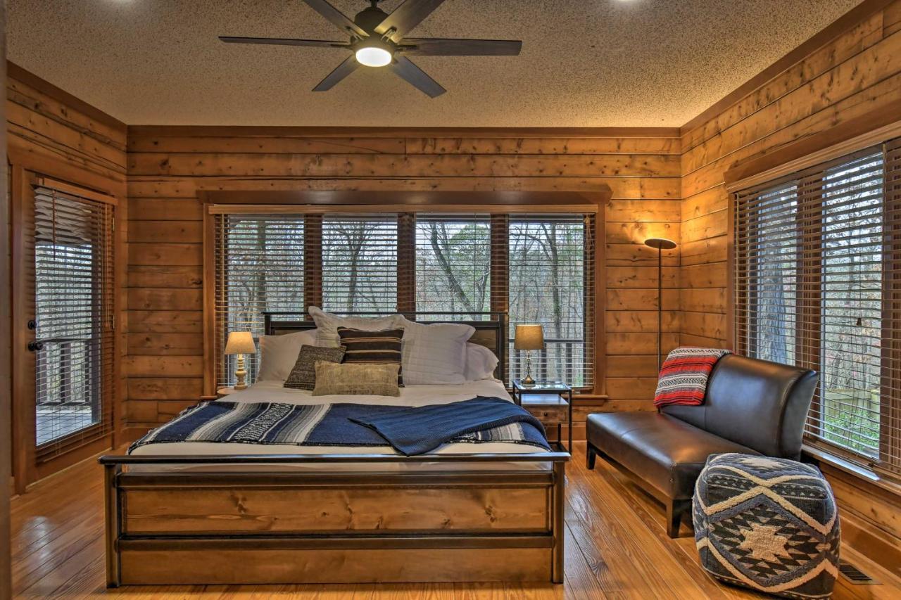Hilltop Hot Springs Log Cabin With Hot Tub And Grill! Eksteriør billede