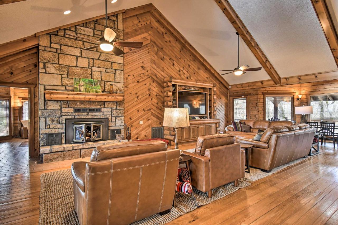 Hilltop Hot Springs Log Cabin With Hot Tub And Grill! Eksteriør billede